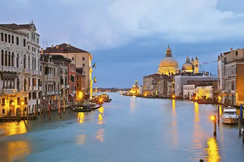 FotoTAPETA na flizelinie MS-5-0029 GRAND CANAL Sprawdź teraz