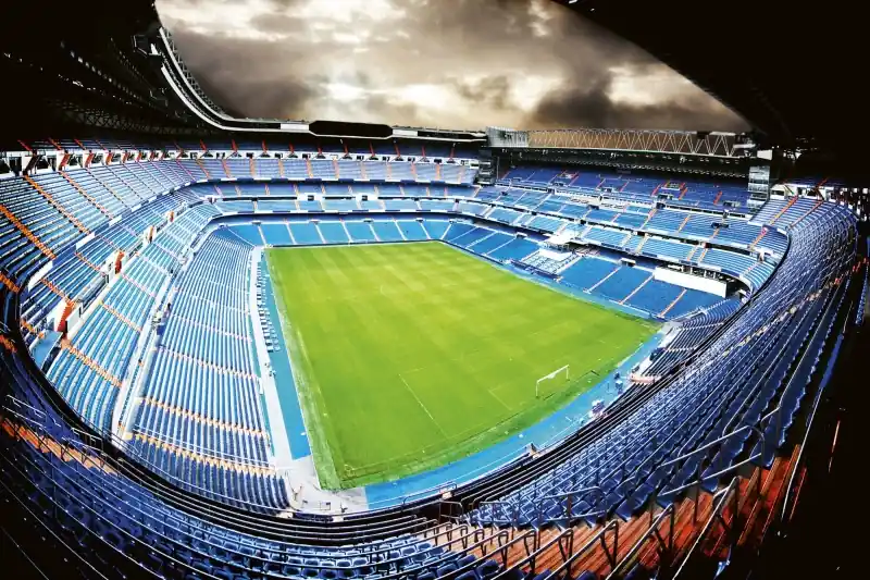 FotoTAPETA na flizelinie MS-5-0307 FOOTBALL STADIUM Ograniczona ilość