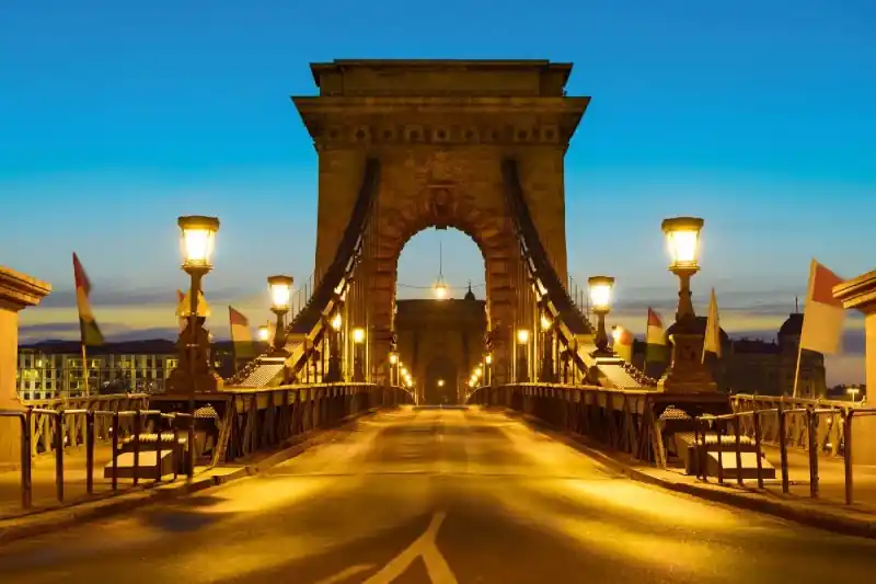 Szybka dostawa Fototapeta na Flizelinie MS-5-0675 Most w Budapeszcie 375 x 250 cm