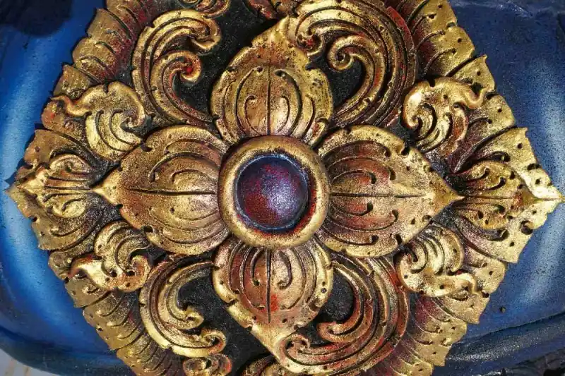 Ostatnie sztuki Fototapeta na Flizelinie MS-5-0770 Relief złotych kwiatów 375 x 250 cm