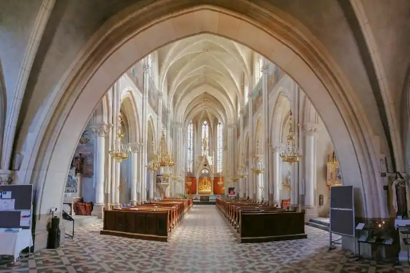 Darmowa dostawa Fototapeta na Flizelinie MS-5-0893 Wnętrze kościoła 375 x 250 cm