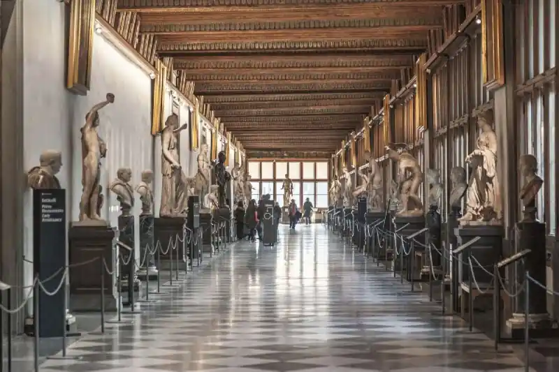 Fototapeta na Flizelinie MS-5-0957 Galeria Uffizi 375 x 250 cm Szybka wysyłka