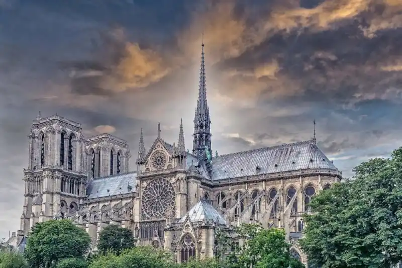 Cena promocyjna Fototapeta na Flizelinie MS-5-1042 Notre Dame II. 375 x 250 cm