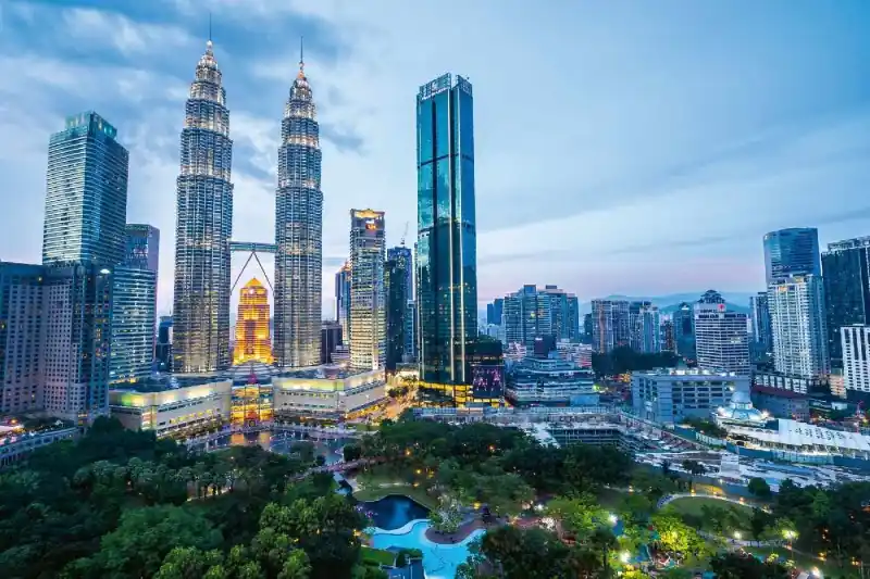 Fototapeta na Flizelinie MS-5-1226 Panorama Kuala Lumpur 375 x 250 cm Ostatnie sztuki