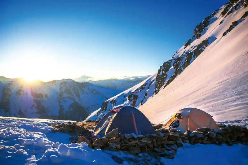Bezpieczne zakupy Fototapeta na flizelinie MS-5-1573 Camping Mount Everest 375 x 250 cm