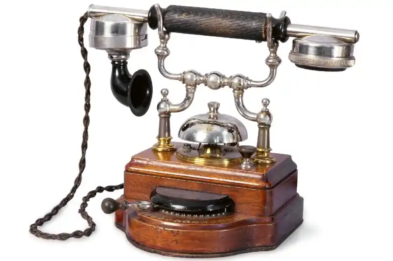 Kup teraz Fototapeta na flizelinie MS-5-2119 Telefon staromodny 375 x 250 cm