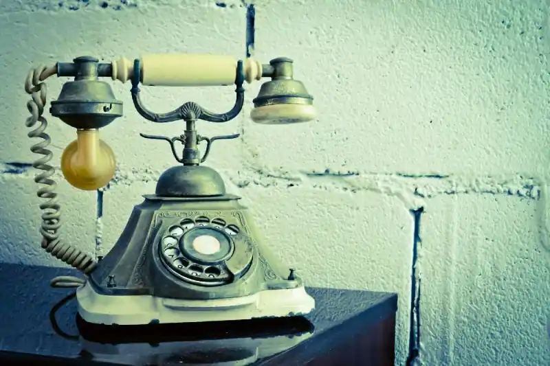 Zamów teraz Fototapeta na flizelinie MS-5-2136 Telefon retro 375 x 250 cm