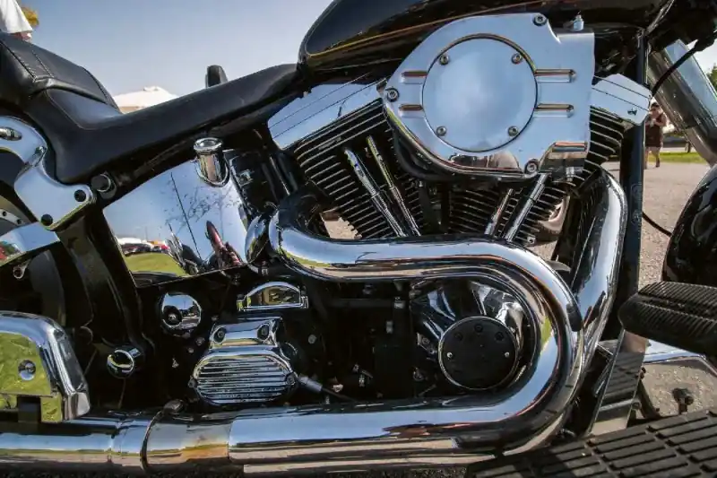 Fototapeta na flizelinie MS-5-2803 Błyszczący detal motocykla 375 x 250 cm Ograniczona ilość