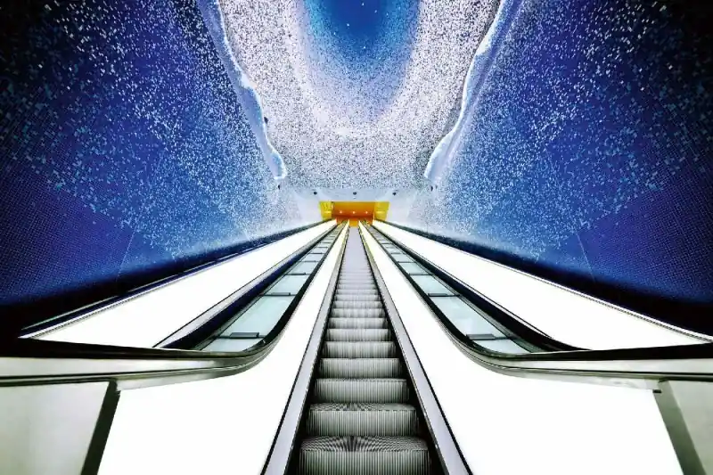Fototapeta na flizelinie MS-5-2815 Metro w Neapolu 375 x 250 cm Szybka dostawa