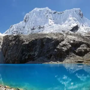 Wybór klientów Fototapeta na flizelinie MS-5-3067 Jezioro Huascaran 375 x 250 cm